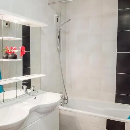 Paradis St Cyprien Golf Clair 3 Etoiles, 80 M2 Avec Terrasse Pergola, Vue Apaisante Sur Pins Parasols, 2e Etage, 2 Chambres, 3 Clim, Wifi - Piscine, Parking Et Park A Velos, Ascenseur - En Option Linge, Menage - Pistes Cyclables, A Proximite *