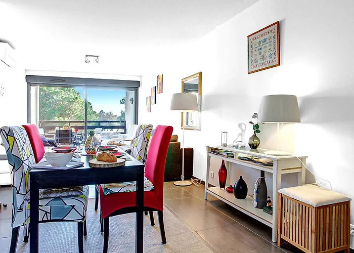 Lejlighed Paradis - 3 Etoiles, Vue Apaisante Sur Golf, Pins Parasols, 2e Etage - 80 M2 Dont Terrasse Avec Pergola, 2 Chambres, 3 Clim, Wifi - Piscine, Parking Et Park A Velos, Ascenseur - En Option Linge, Menage - Pistes Cyclables, A Proxi *