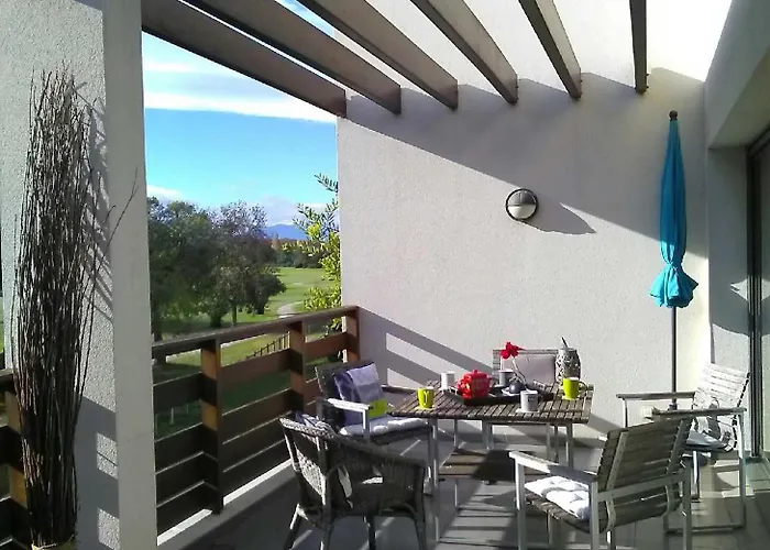 Lejlighed Paradis - 3 Etoiles, Vue Apaisante Sur Golf, Pins Parasols, 2e Etage - 80 M2 Dont Terrasse Avec Pergola, 2 Chambres, 3 Clim, Wifi - Piscine, Parking Et Park A Velos, Ascenseur - En Option Linge, Menage - Pistes Cyclables, A Proxi Saint-Cyprien (Pyrenees-Orientales)
